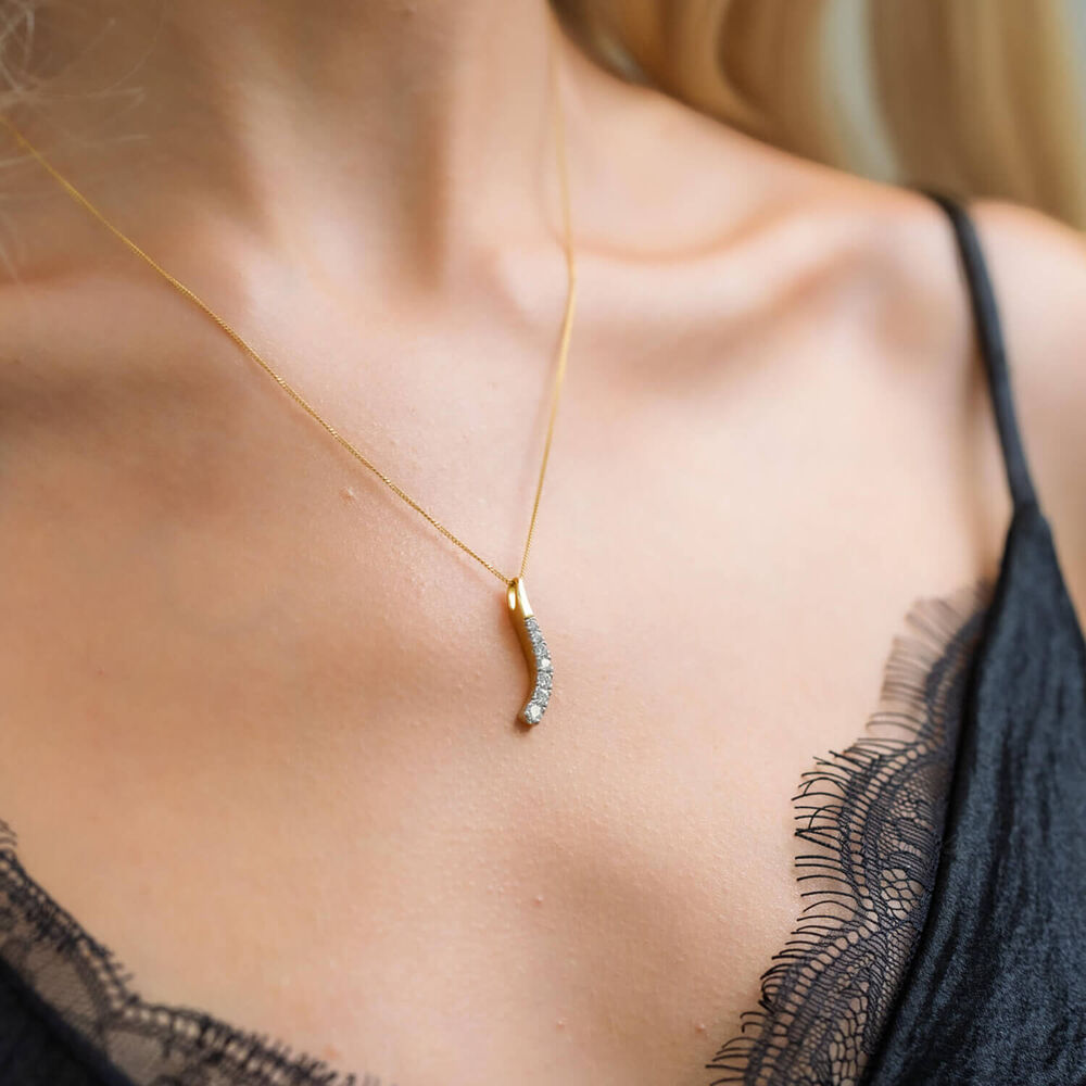 ${productbrand} 9ct Yellow & White Gold 0.33ct Diamond Eternal Journey Pendant image number 4